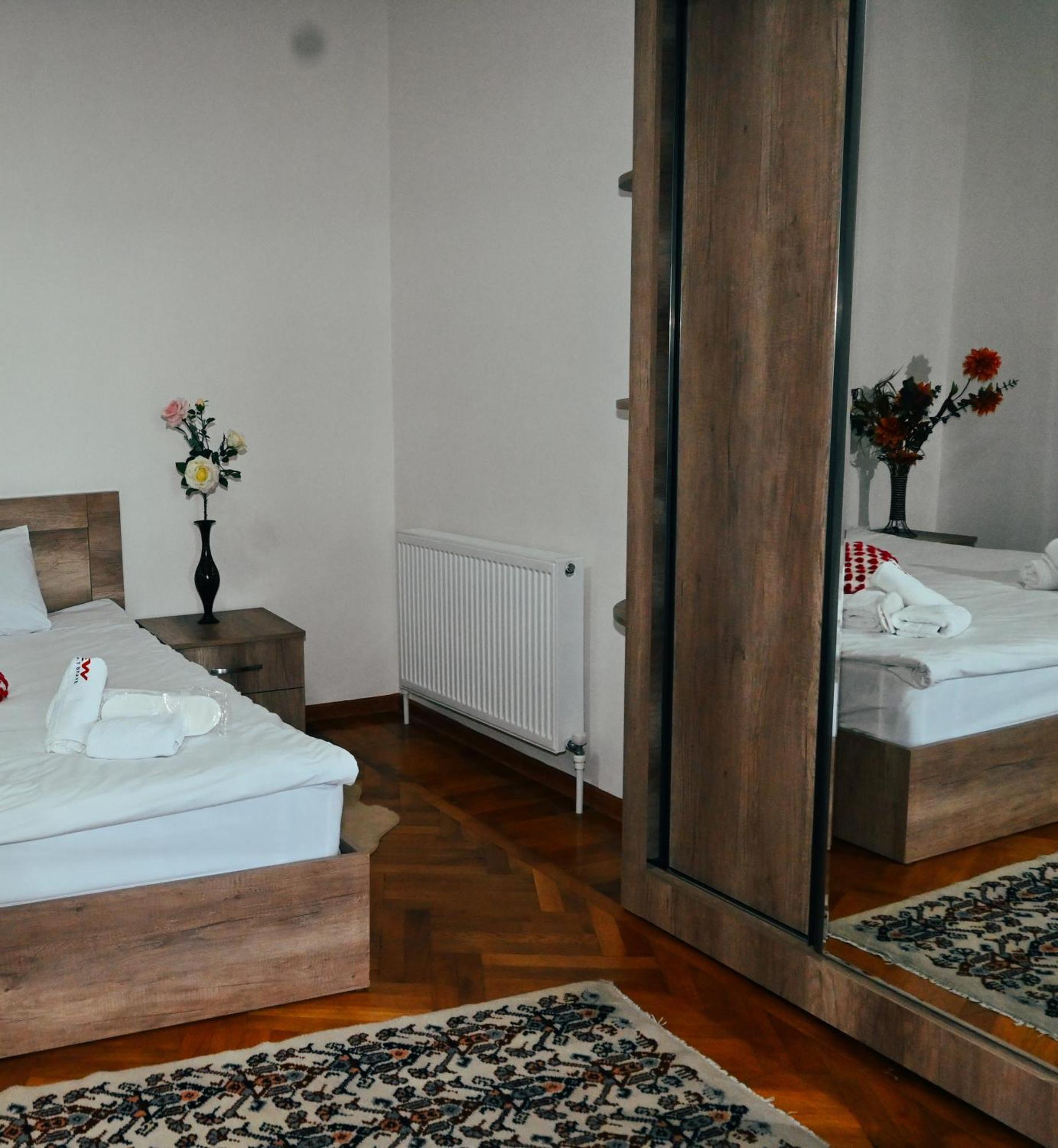 Jerusalem Hotel Κουτάισι Εξωτερικό φωτογραφία